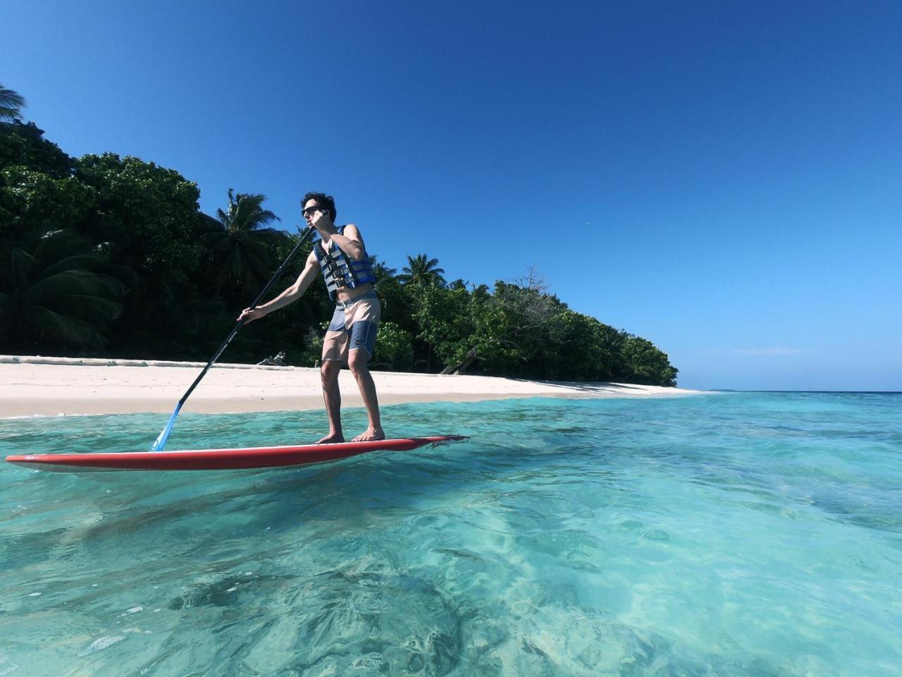 Kiha Beach Hotel Dharavandhoo Buitenkant foto